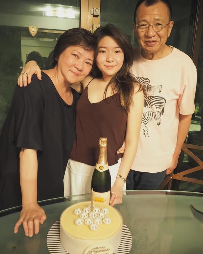 富甲一方亿万身家近日同囡囡西安被捕获K8凯发登录金牌绿叶祖上是四大盐商(图9)