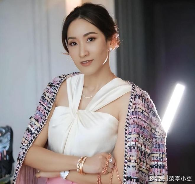 儿漂亮又有才华儿子是亿万富豪家庭美满凯发一触即发他信的3个孩子：两个女(图5)