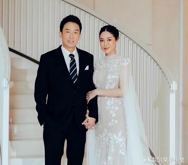 儿漂亮又有才华儿子是亿万富豪家庭美满凯发一触即发他信的3个孩子：两个女(图2)